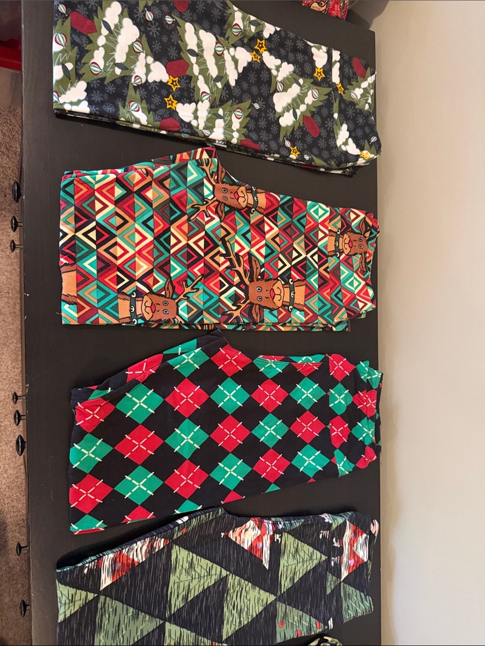LulaRoe Holiday OS Leggings